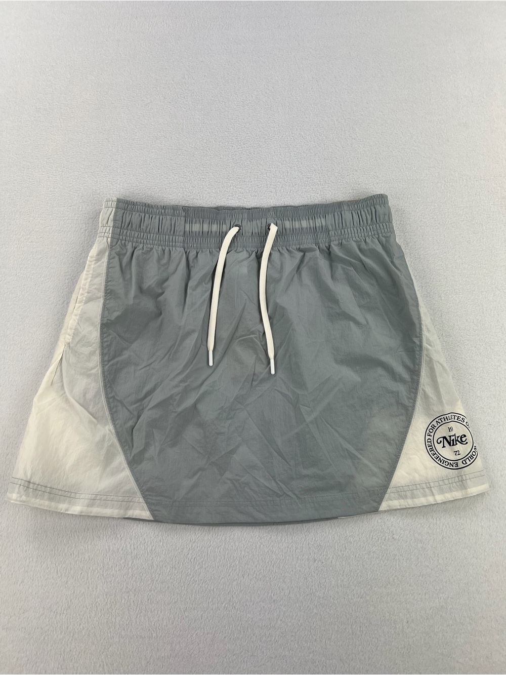 NWT Nike Sportswear Heritage High Waisted Woven Mini Skirt Women Sz L